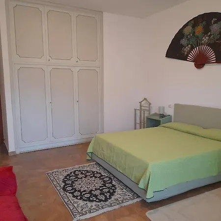 Apartment Casa Vacanze Monte Urpinu *